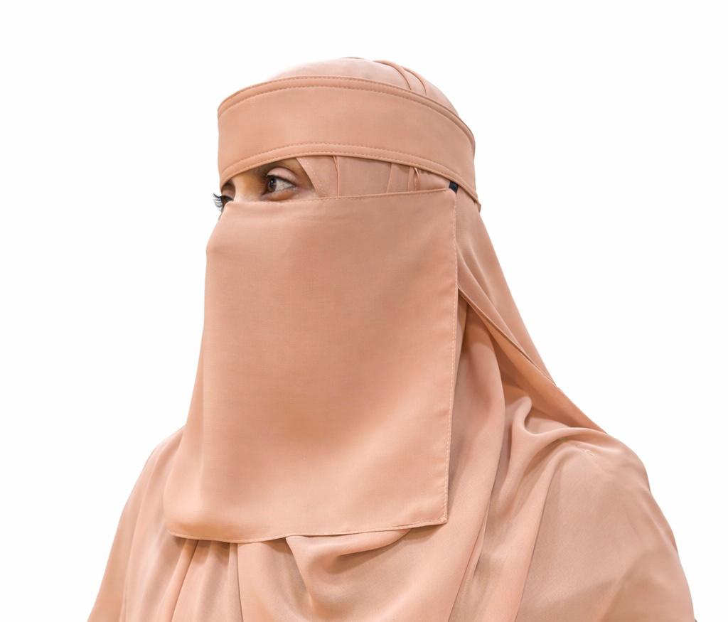 نقاب ايفا الطبي